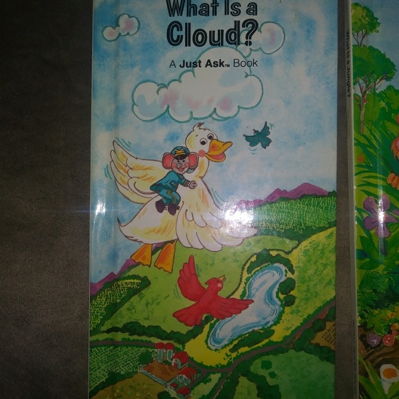 Children's Books - Picture 4 of 8